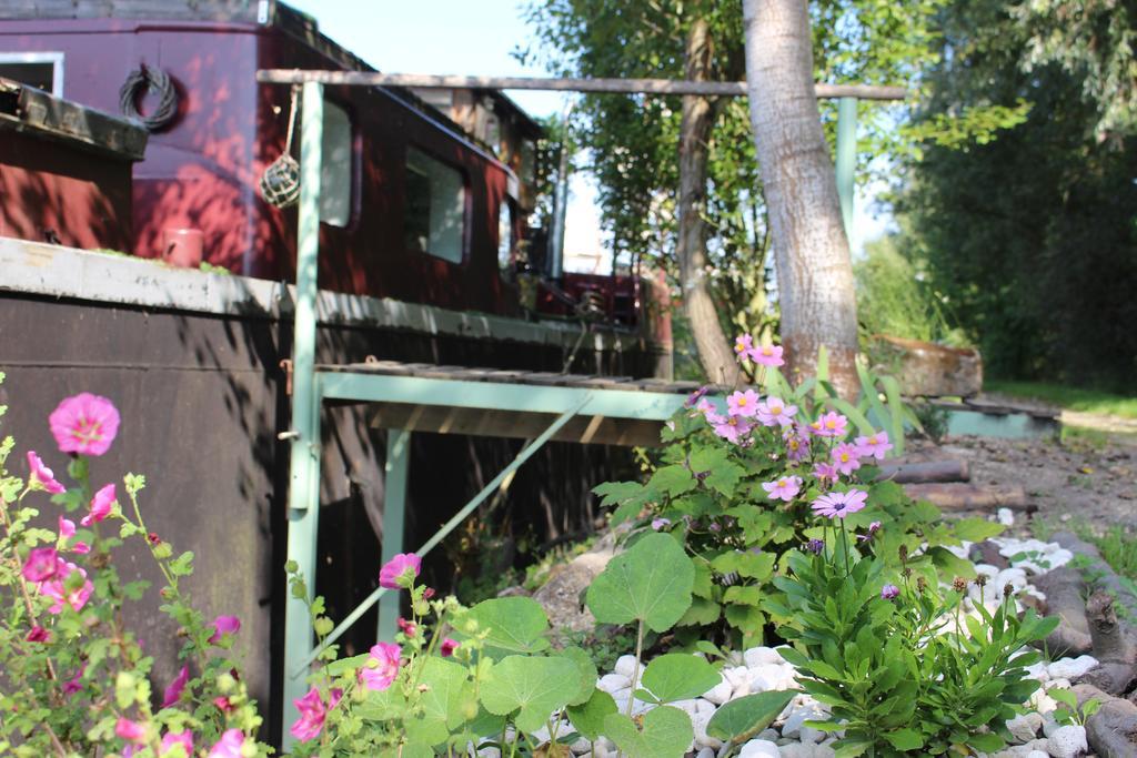 Bateau Entre Lille Et Paris Bed & Breakfast Thourotte Exterior photo